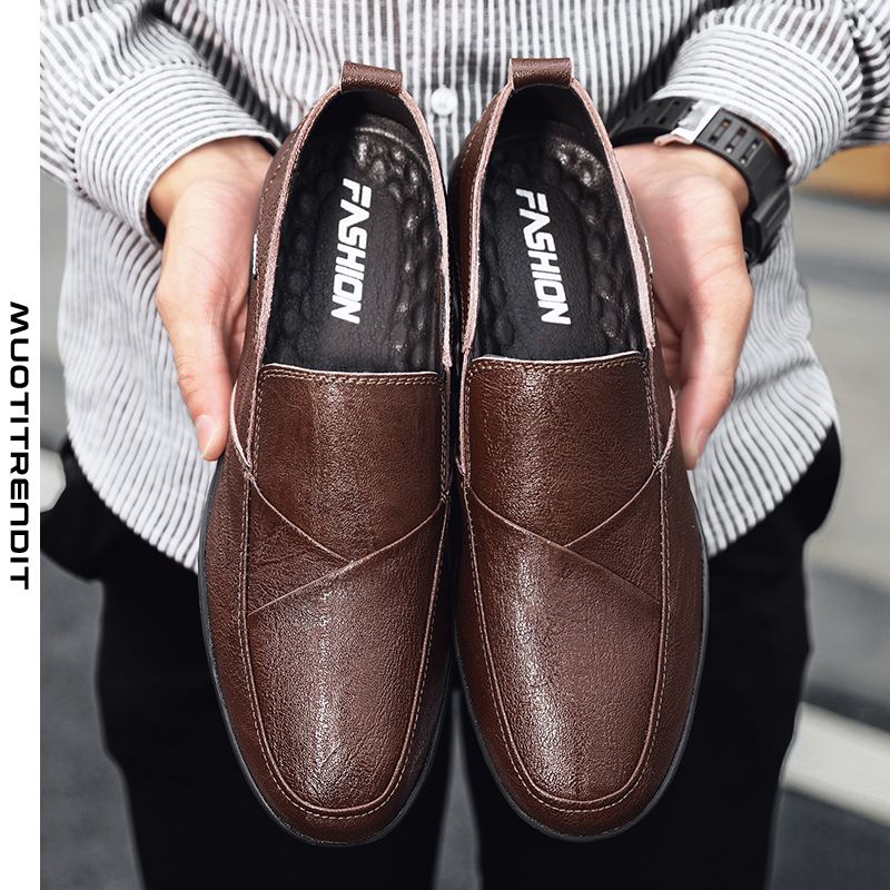 hienot miesten kenkäkengät villin trendin vapaa-ajan kenkien pehmeä pohja ruskea