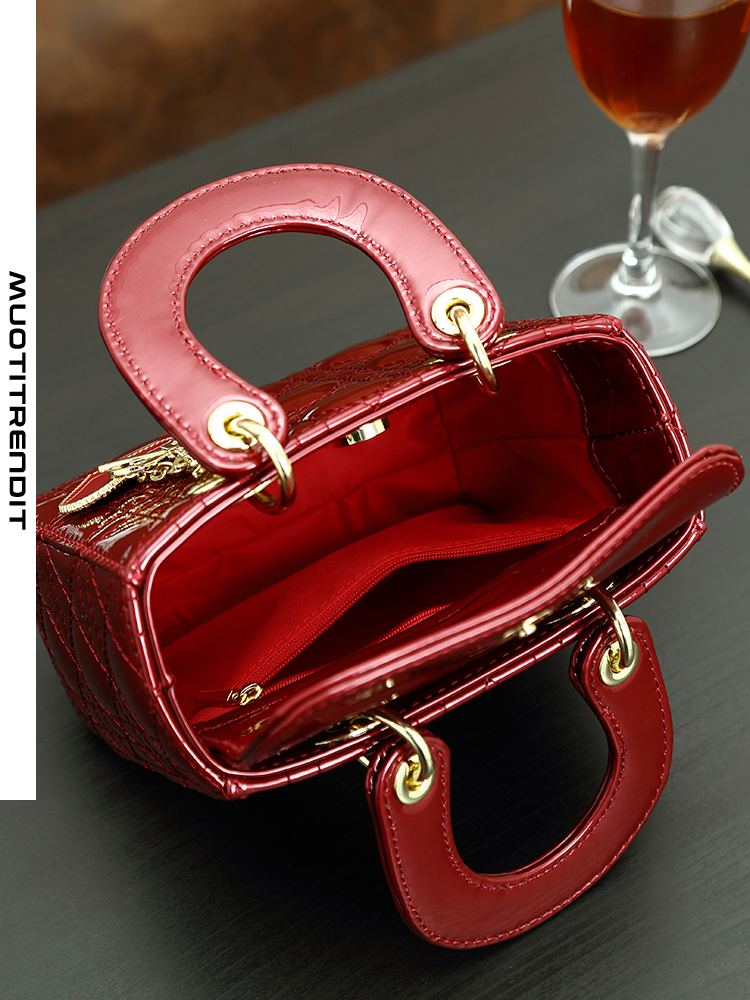 klassinen naisten käsilaukku suuri kapasiteetti morsiamen häät ketjun hihna punainen