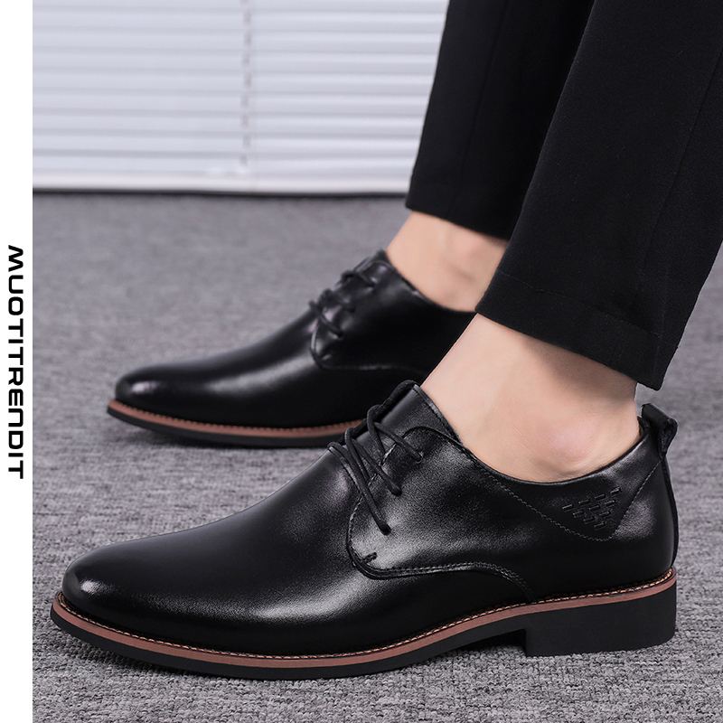 muodikkaat miesten derby-kengät chukka pointed toe business casual groom black