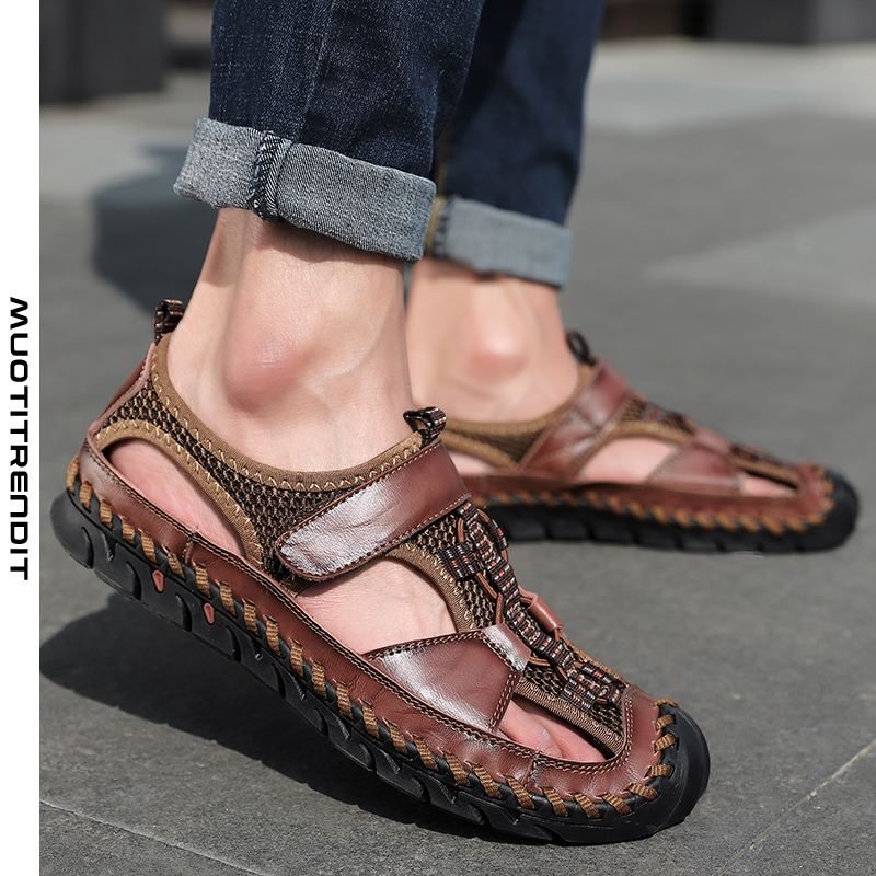 muodikkaat miesten nahkaiset sandaalit erittäin suuret baotou-kengät räätälöity musta
